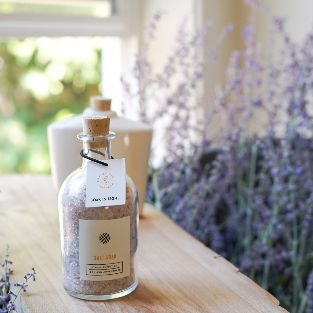 Soak In Light Bubbly Bath Salt Soak