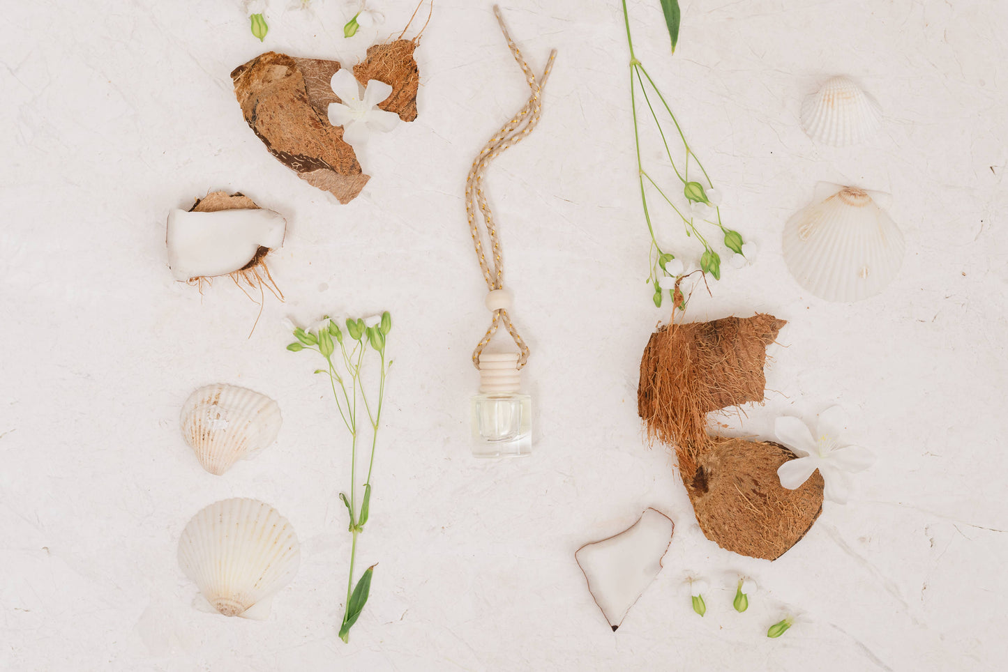 White Lotus Car Diffuser – Coconut & Sandalwood