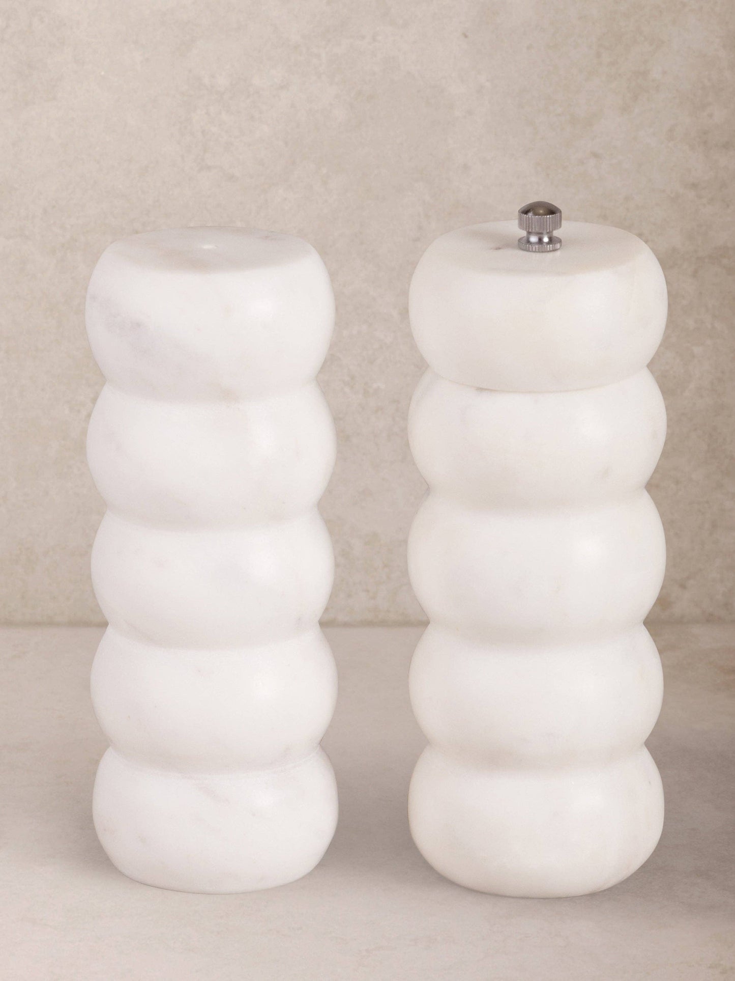 Quinto Sculpted Marble Salt & Pepper Set