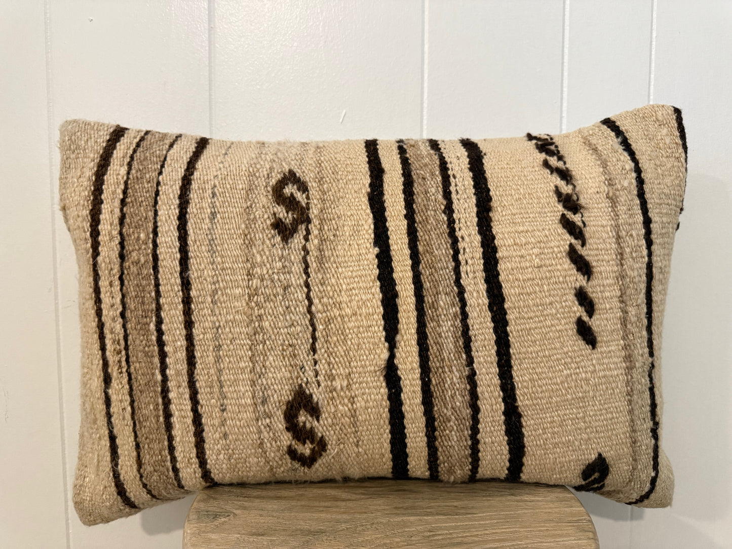 Turkish Hemp Pillow 16"x24"