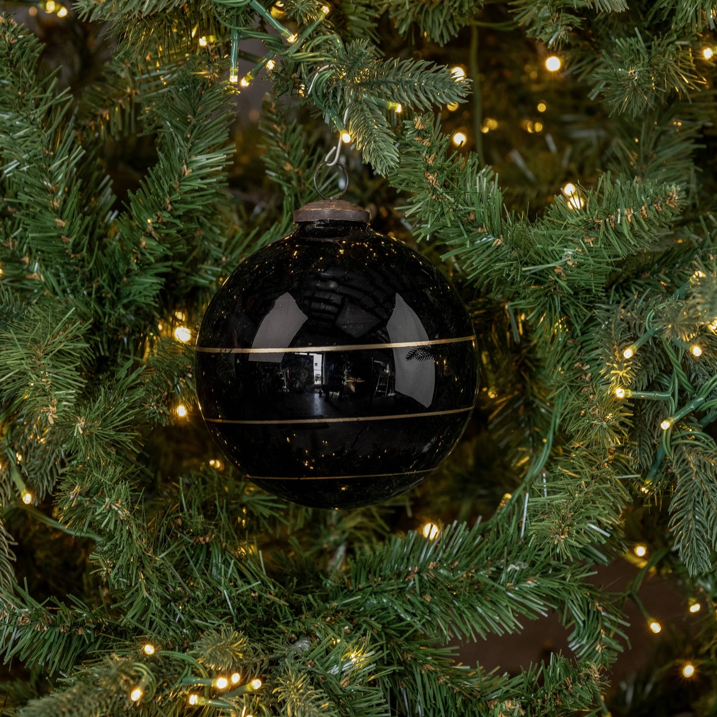 5" BLACK KUGEL ORNAMENT W/ GOLD STRIPE