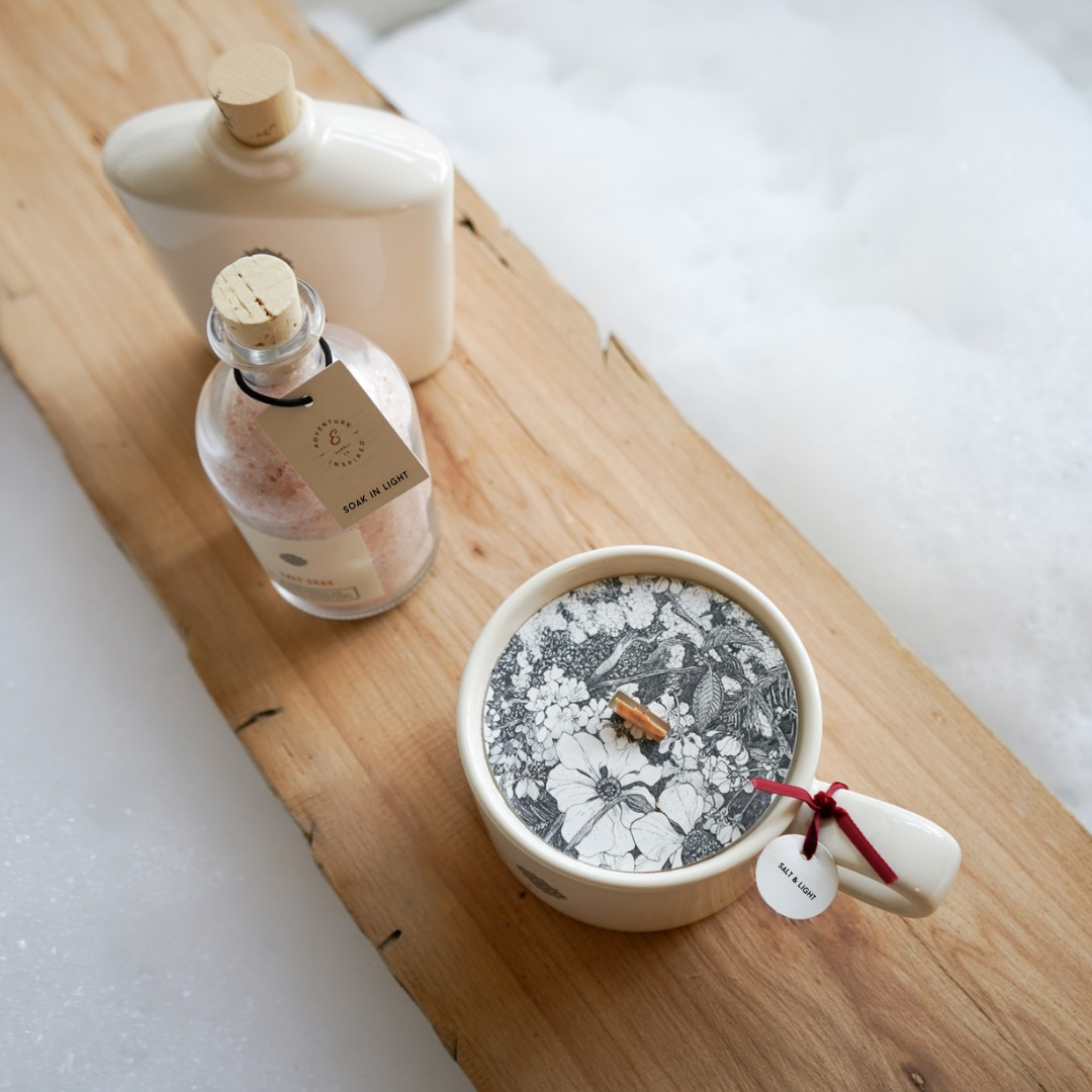 Soak In Light Bubbly Bath Salt Soak